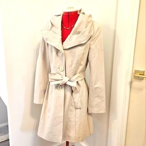 Tahari trench